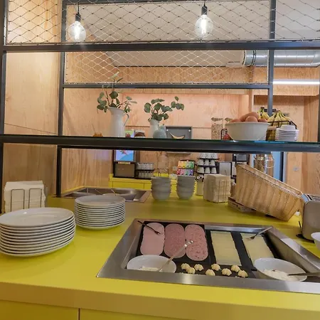 فندق Meininger Zentrum