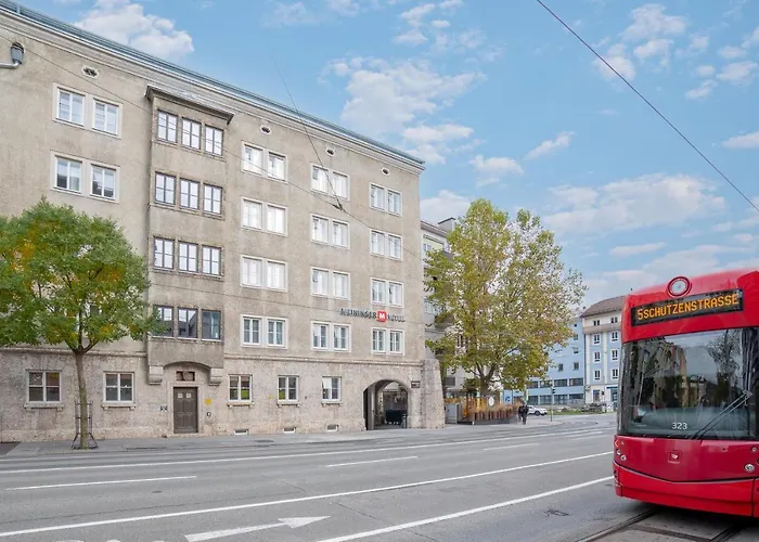 Meininger Zentrum Szálloda 3*